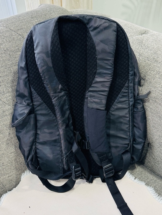 bags similar to patagonia black hole Patagonia Black Hole 70L Duffel, Noble Grey